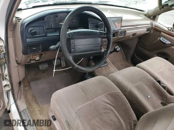 1996 Ford F-150 с VIN 1FTEF14Y2TLB39012, выставлен на аукционе Copart как лот 58576095 с пробегом 162 231 миль миль и Списание • Salvage title. История ставок и продаж доступна на DreamBid. Изображение 8.