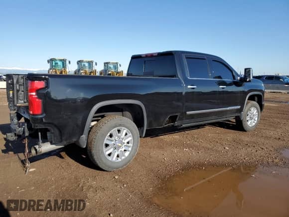 2024 Chevrolet Silverado 2500HD High Country с VIN 1GC4YREY7RF462529, выставлен на аукционе Copart как лот 54680985 с пробегом 11 924 миль миль и Списание • Salvage title. История ставок и продаж доступна на DreamBid. Изображение 3.