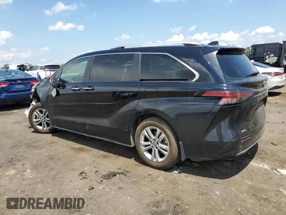 2023 Toyota Sienna Platinum с VIN 5TDESKFC0PS082459, выставлен на аукционе Copart как лот 63197385 с пробегом 39 491 миль миль и Списание • Salvage title. История ставок и продаж доступна на DreamBid. Изображение 2.