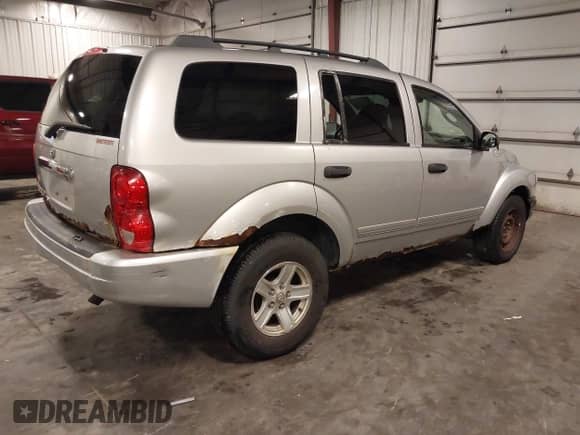 2004 Dodge Durango SLT with VIN 1D4HB48N74F224151, listed as a IAAI auction lot 43206393 with 266,604 mi miles and . Bid and sale history available at DreamBid. Image 4.