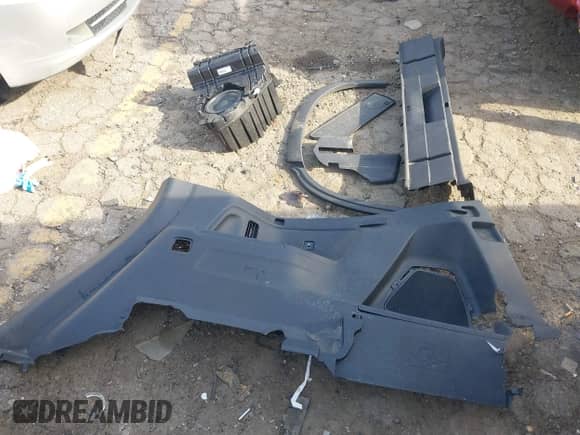 2023 Honda Pilot Touring с VIN 5FNYG2H77PB002996, выставлен на аукционе IAAI как лот 42070607 с пробегом 31 875 миль миль и . История ставок и продаж доступна на DreamBid. Изображение 12.