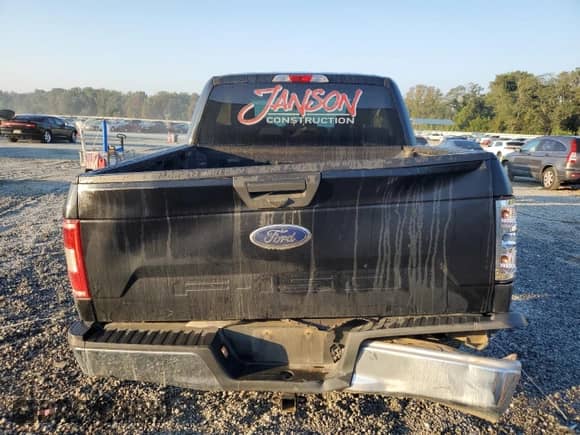 2020 Ford F-150 XL with VIN 1FTEW1C58LFA97533, listed as a Copart auction lot 81291555 with 154,697 mi miles and Salvage title. Bid and sale history available at DreamBid. Image 6.