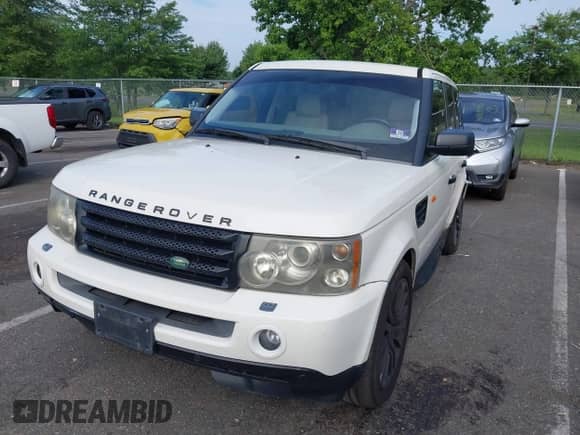 2006 Land Rover Range Rover Sport HSE with VIN SALSF25496A950013, listed as a IAAI auction lot 42856754 with 159,437 mi miles and . Bid and sale history available at DreamBid. Image 17.