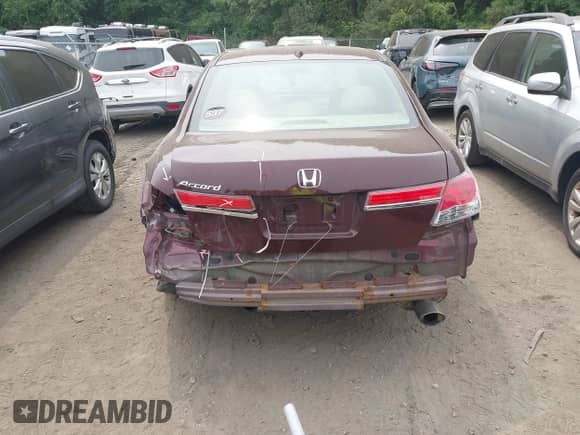 2011 Honda Accord EX-L с VIN 1HGCP2F85BA145664, выставлен на аукционе IAAI как лот 42850949 с пробегом 119 118 миль миль и . История ставок и продаж доступна на DreamBid. Изображение 17.