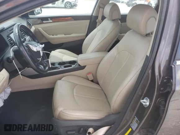 2017 Hyundai Sonata Sport с VIN 5NPE34AF9HH454933, выставлен на аукционе Copart как лот 60197825 с пробегом 39 100 миль миль и Списание • Salvage title. История ставок и продаж доступна на DreamBid. Изображение 7.