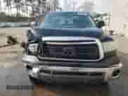 2012 Toyota Tundra z VIN 5TFRU5F19CX026827, wystawiony jako Copart lot #43980285 z przebiegiem 134 060 mil mil oraz Szkoda całkowita • Salvage title. Historia ofert i sprzedaży dostępna na DreamBid. Obrazek 5.
