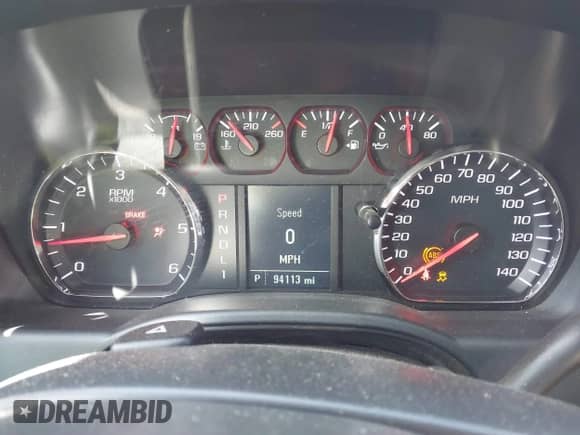 2017 Chevrolet Silverado 2500HD Work Truck z VIN 1GC1KUEG0HF219674, wystawiony jako IAAI lot #41883430 z przebiegiem 94 113 mil mil oraz . Historia ofert i sprzedaży dostępna na DreamBid. Obrazek 7.