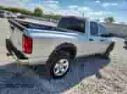 2008 Dodge 1500 SLT z VIN 1D7HU18N58S535117, wystawiony jako Copart lot #85647115 z przebiegiem 241 523 mil mil oraz Nie do naprawy • Non repairable. Historia ofert i sprzedaży dostępna na DreamBid. Obrazek 3.