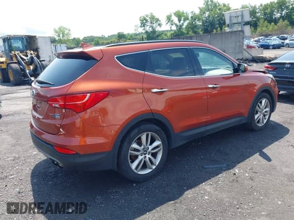 2015 Hyundai Santa Fe с VIN 5XYZWDLA2FG251395, выставлен на аукционе IAAI как лот 42724870 с пробегом 161 300 миль миль и . История ставок и продаж доступна на DreamBid. Изображение 4.