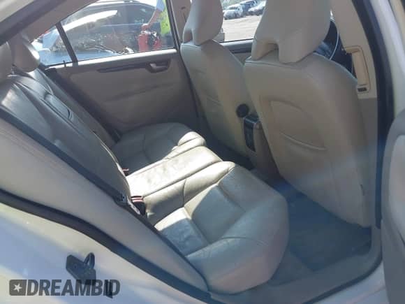 2009 Volvo S60 2.5T with VIN YV1RS592292740096, listed as a IAAI auction lot 42903092 with 163,275 mi miles and . Bid and sale history available at DreamBid. Image 8.