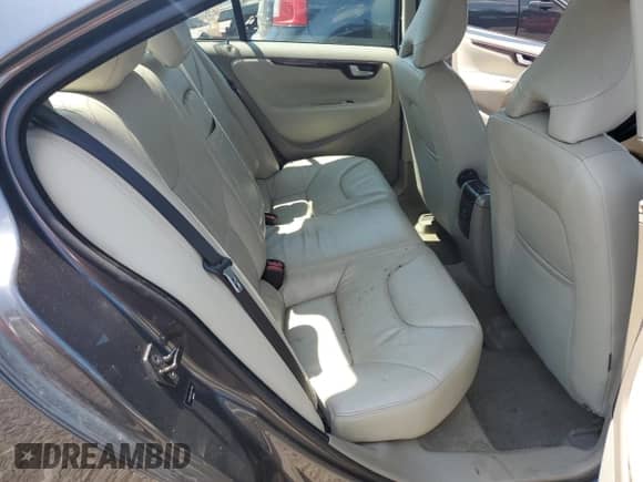 2008 Volvo S60 2.5T с VIN YV1RH592382677586, выставлен на аукционе Copart как лот 64294045 с пробегом 163 222 миль миль и Списание • Salvage title. История ставок и продаж доступна на DreamBid. Изображение 10.