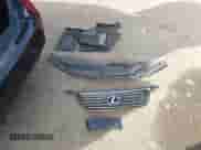 2007 Lexus ES 330 z VIN JTHBJ46G972058252, wystawiony jako IAAI lot #43426803 z przebiegiem 118 587 mil mil oraz . Historia ofert i sprzedaży dostępna na DreamBid. Obrazek 12.