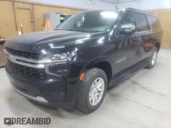 2022 Chevrolet Suburban Commercial z VIN 1GNSKAED2NR142459, wystawiony jako Copart lot #63102995 z przebiegiem 131 737 mil mil oraz Czysty tytuł • Clean title. Historia ofert i sprzedaży dostępna na DreamBid. Obrazek 1.