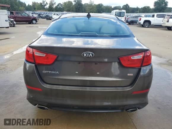 2014 Kia Optima LX с VIN 5XXGM4A73EG309361, выставлен на аукционе Copart как лот 85738565 с пробегом 180 466 миль миль и Списание • Salvage title. История ставок и продаж доступна на DreamBid. Изображение 6.