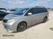 2011 Toyota Sienna SE with VIN 5TDXK3DC5BS115515, listed as a Copart auction lot 80029175 with Not provided miles and Clean title. Bid and sale history available at DreamBid. Image 1.