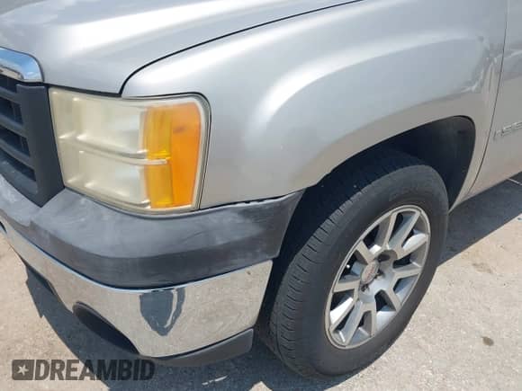 2007 GMC Sierra 1500 Work Truck с VIN 1GTEC14C37Z584973, выставлен на аукционе IAAI как лот 42943433 с пробегом 181 144 миль миль и . История ставок и продаж доступна на DreamBid. Изображение 6.