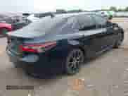 2021 Toyota Camry SE Nightshade z VIN 4T1T11AK9MU430894, wystawiony jako IAAI lot #43127250 z przebiegiem 80 059 mil mil oraz . Historia ofert i sprzedaży dostępna na DreamBid. Obrazek 4.