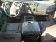 2010 Chevrolet Silverado 1500 LT z VIN 3GCRKSE37AG201388, wystawiony jako Copart lot #90482615 z przebiegiem 184 925 mil mil oraz Szkoda całkowita • Salvage title. Historia ofert i sprzedaży dostępna na DreamBid. Obrazek 8.