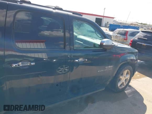 2011 Chevrolet Avalanche LT с VIN 3GNMCFE03BG371616, выставлен на аукционе IAAI как лот 43335472 с пробегом 219 830 миль миль и . История ставок и продаж доступна на DreamBid. Изображение 13.