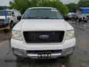2004 Ford F-150 STX z VIN 1FTRX12WX4KB45468, wystawiony jako Copart lot #70036115 z przebiegiem 125 451 mil mil oraz Szkoda całkowita • Salvage title. Historia ofert i sprzedaży dostępna na DreamBid. Obrazek 5.