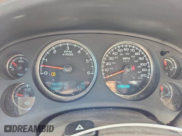 2014 Chevrolet Suburban LT с VIN 1GNSCJE03ER197724, выставлен на аукционе Copart как лот 62272145 с пробегом 136 667 миль миль и Списание • Salvage title. История ставок и продаж доступна на DreamBid. Изображение 9.