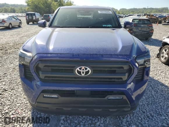 2024 Toyota Tacoma TRD Off Road with VIN 3TMLB5JN0RM031080, listed as a Copart auction lot 70222045 with 3,177 mi miles and Salvage title. Bid and sale history available at DreamBid. Image 5.