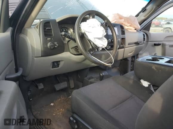 2010 Chevrolet Silverado 2500HD Work Truck z VIN 1GC5KVBG2AZ258931, wystawiony jako Copart lot #75083514 z przebiegiem 121 516 mil mil oraz Szkoda całkowita • Salvage title. Historia ofert i sprzedaży dostępna na DreamBid. Obrazek 7.