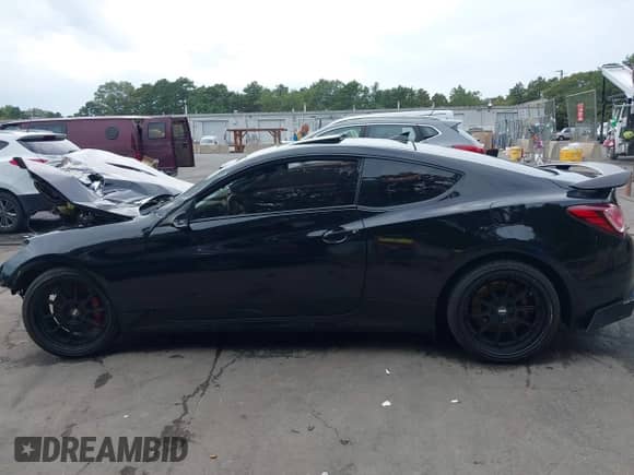 2015 Hyundai Genesis Coupe Ultimate с VIN KMHHU6KJ5FU129803, выставлен на аукционе IAAI как лот 43268302 с пробегом 97 986 миль миль и . История ставок и продаж доступна на DreamBid. Изображение 14.