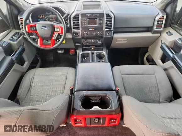 2016 Ford F-150 XL z VIN 1FTEW1CP2GKF44419, wystawiony jako Copart lot #85883115 z przebiegiem 198 917 mil mil oraz Czysty tytuł • Clean title. Historia ofert i sprzedaży dostępna na DreamBid. Obrazek 8.