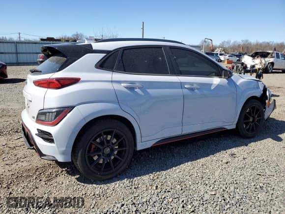 2023 Hyundai Kona с VIN KM8KH3AC0PU006293, выставлен на аукционе Copart как лот 47218155 с пробегом 42 709 миль миль и Списание • Salvage title. История ставок и продаж доступна на DreamBid. Изображение 3.