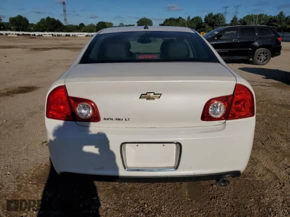 2011 Chevrolet Malibu 2LT с VIN 1G1ZD5E71BF189040, выставлен на аукционе Copart как лот 69982035 с пробегом 146 608 миль миль и Списание • Salvage title. История ставок и продаж доступна на DreamBid. Изображение 6.