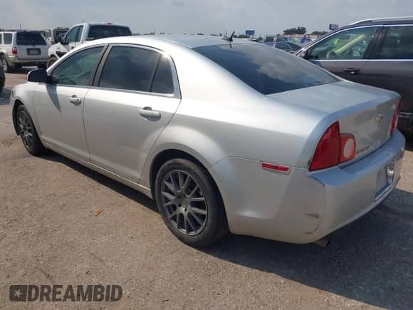 2010 Chevrolet Malibu 1LT с VIN 1G1ZC5EB4AF229391, выставлен на аукционе IAAI как лот 43264556 с пробегом 172 656 миль миль и . История ставок и продаж доступна на DreamBid. Изображение 3.