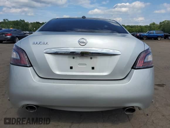 2014 Nissan Maxima SV with VIN 1N4AA5AP8EC462487, listed as a Copart auction lot 64989375 with 292,648 mi miles and Non repairable. Bid and sale history available at DreamBid. Image 6.