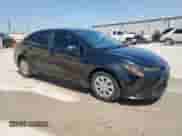 2022 Toyota Corolla L with VIN 5YFDPMAE2NP380213, listed as a Copart auction lot 52850765 with 35,953 mi miles and Clean title. Bid and sale history available at DreamBid. Image 4.