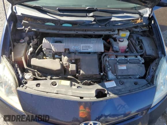 2015 Toyota Prius Two z VIN JTDKN3DU0F1890057, wystawiony jako Copart lot #84642525 z przebiegiem 97 300 mil mil oraz Szkoda całkowita • Salvage title. Historia ofert i sprzedaży dostępna na DreamBid. Obrazek 11.