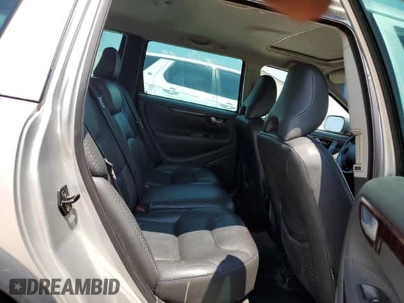 2006 Volvo XC70 with VIN YV4SZ592561220198, listed as a Copart auction lot 61986875 with 142,619 mi miles and Non repairable. Bid and sale history available at DreamBid. Image 10.