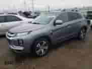 2021 Mitsubishi Outlander ES z VIN JA4ARUAU4MU020344, wystawiony jako Copart lot #69346195 z przebiegiem 120 957 mil mil oraz Szkoda całkowita • Salvage title. Historia ofert i sprzedaży dostępna na DreamBid. Obrazek 1.