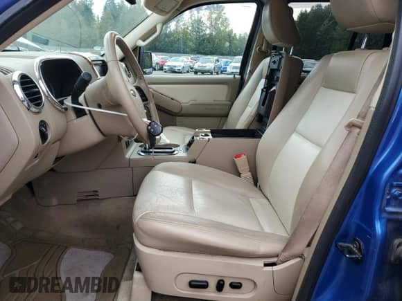 2010 Ford Explorer Eddie Bauer with VIN 1FMEU7EE1AUA87193, listed as a Copart auction lot 87024615 with 205,052 mi miles and Clean title. Bid and sale history available at DreamBid. Image 7.