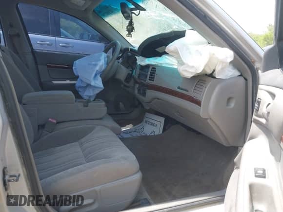 2003 Chevrolet Impala z VIN 2G1WF52E439317393, wystawiony jako IAAI lot #42200739 z przebiegiem 101 468 mil mil oraz . Historia ofert i sprzedaży dostępna na DreamBid. Obrazek 5.