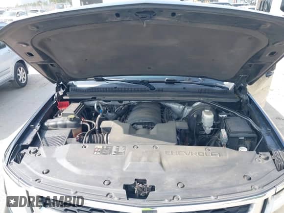 2016 Chevrolet Suburban LT with VIN 1GNSKHKC8GR223697, listed as a IAAI auction lot 42631045 with 345,806 mi miles and . Bid and sale history available at DreamBid. Image 10.