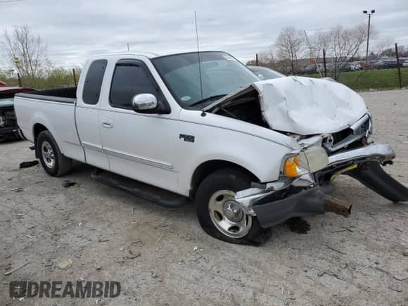 2001 Ford F-150 XL with VIN 1FTZX17201NC02616, listed as a Copart auction lot 52849795 with Not provided miles and Clean title. Bid and sale history available at DreamBid. Image 4.