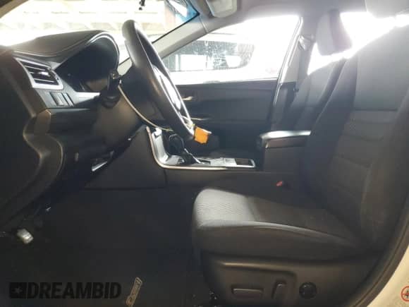 2016 Toyota Camry LE с VIN 4T1BD1FK4GU188354, выставлен на аукционе Copart как лот 81910045 с пробегом 140 730 миль миль и Списание • Salvage title. История ставок и продаж доступна на DreamBid. Изображение 7.