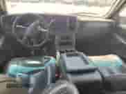 2004 Chevrolet Silverado 2500HD LS z VIN 1GCHK232X4F238186, wystawiony jako Copart lot #70664425 z przebiegiem Nie podano mil oraz Szkoda całkowita • Salvage title. Historia ofert i sprzedaży dostępna na DreamBid. Obrazek 8.