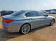 2017 BMW 5 Series 540i xDrive с VIN WBAJE7C37HG890727, выставлен на аукционе Copart как лот 67045335 с пробегом 146 159 миль миль и Списание • Salvage title. История ставок и продаж доступна на DreamBid. Изображение 3.