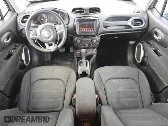 2018 Jeep Renegade Latitude with VIN ZACCJBBB1JPJ39180, listed as a Copart auction lot 81263905 with 101,724 mi miles and Clean title. Bid and sale history available at DreamBid. Image 8.