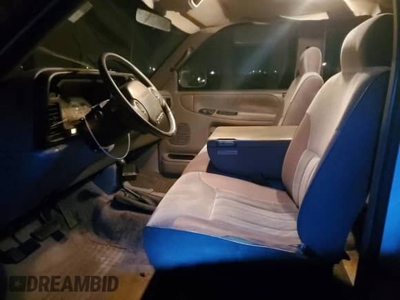 1996 Dodge 1500 with VIN 3B7HF13Y7TG127854, listed as a Copart auction lot 83703544 with 197,430 mi miles and Salvage title. Bid and sale history available at DreamBid. Image 7.