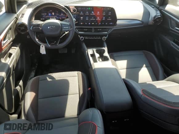 2024 Chevrolet Equinox EV RS с VIN 3GN7DNRP2RS237974, выставлен на аукционе Copart как лот 71756094 с пробегом 2 024 миль миль и Списание • Salvage title. История ставок и продаж доступна на DreamBid. Изображение 8.