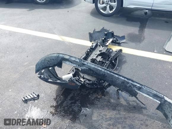 2024 Toyota Tacoma SR5 z VIN 3TYKB5FN6RT007410, wystawiony jako IAAI lot #43205199 z przebiegiem 26 768 mil mil oraz . Historia ofert i sprzedaży dostępna na DreamBid. Obrazek 12.