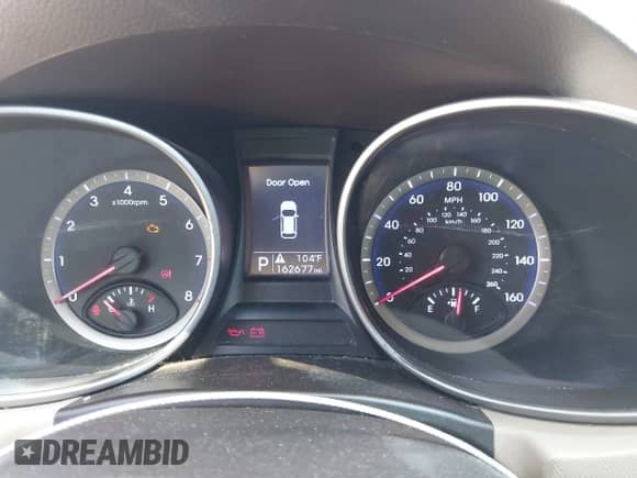 2013 Hyundai Santa Fe GLS with VIN KM8SN4HFXDU024892, listed as a IAAI auction lot 42956521 with 162,677 mi miles and . Bid and sale history available at DreamBid. Image 7.