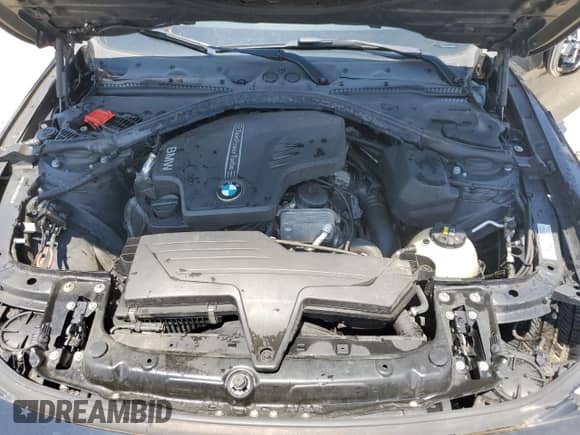 2015 BMW 4 Series 428i xDrive z VIN WBA4C9C54FD330937, wystawiony jako Copart lot #66156155 z przebiegiem 104 805 mil mil oraz Szkoda całkowita • Salvage title. Historia ofert i sprzedaży dostępna na DreamBid. Obrazek 11.